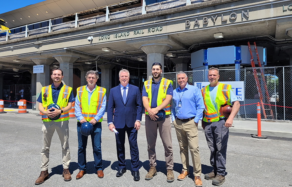 Forte Construction opens reconstructed 12-car platform at Babylon Long Island Rail Road Station